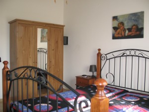 Een van de slaapkamers van Kretahuis